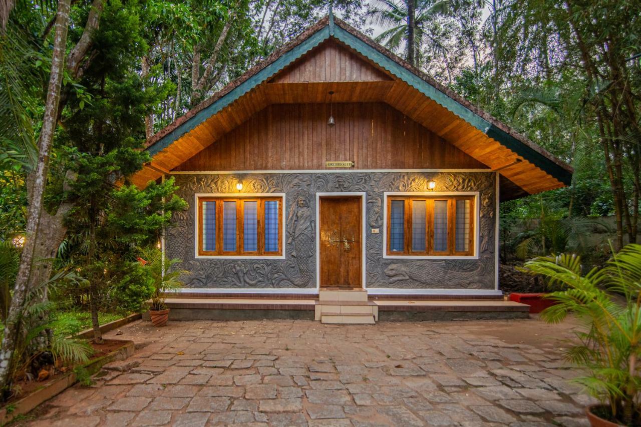 Orchid Trails Resort Султан-Батері Екстер'єр фото